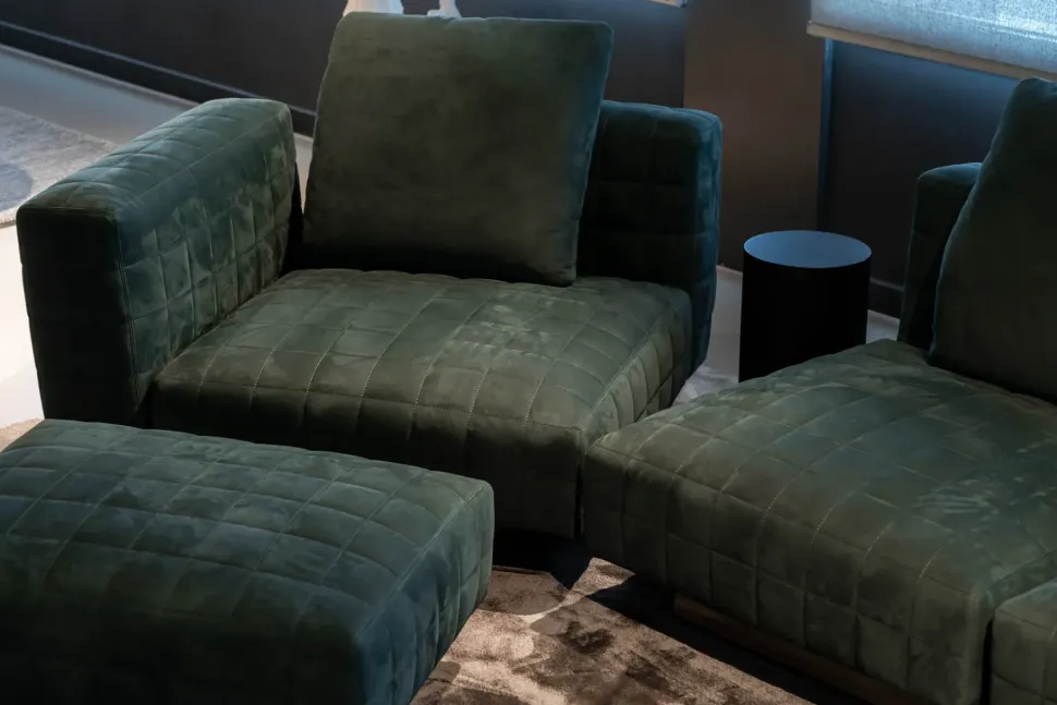 Richiedi il prezzo riservato del divano Con penisola Twiggy Minotti nella fotografia