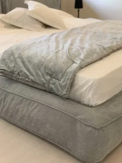Richiedi ora il prezzo del letto Fluff nella fotografia