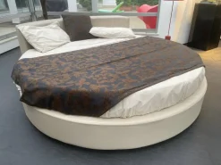 Richiedi ora il prezzo del letto Letto artigianale nell'immagine