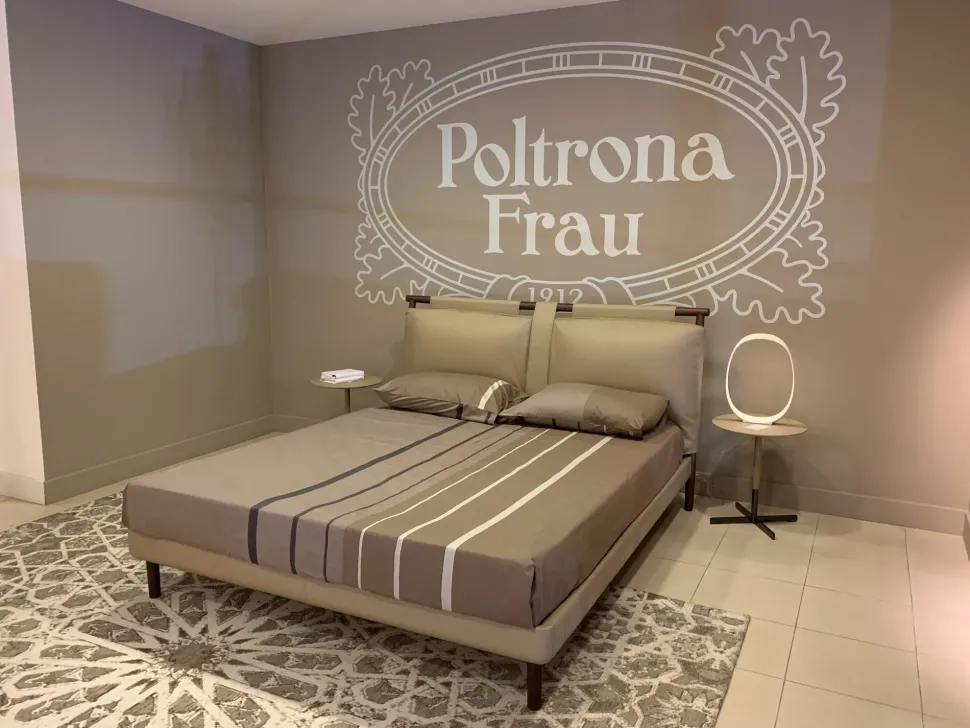 Richiedi ora il prezzo riservato del letto Times nella fotografia