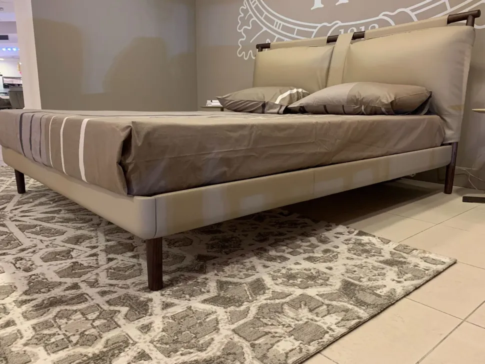 Richiedi ora il prezzo riservato del letto Times nella fotografia