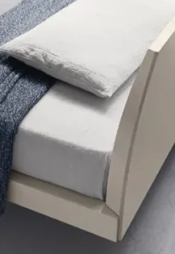 Richiedi ora il prezzo riservato del letto Brio nella fotografia