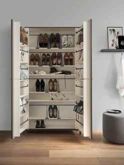 Scarpiera in specchio Linear di Birex con forte sconto