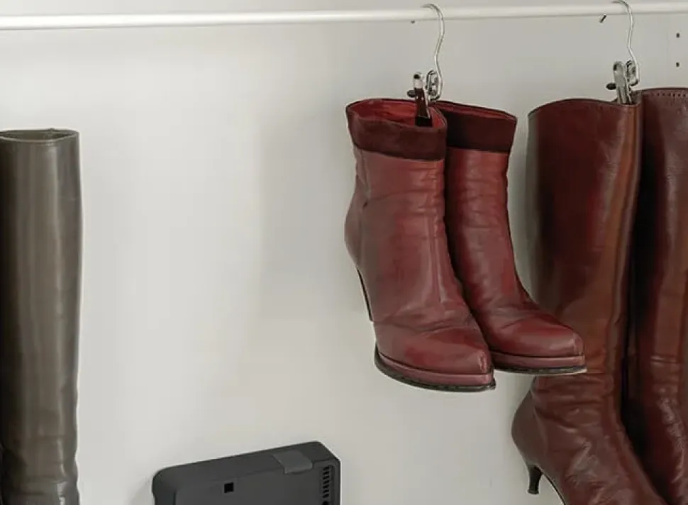 Scarpiera Linear stile moderno a marchio Birex scontata