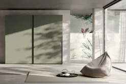 Scontato del 40%! Armadio scorrevole con ante riga. Acquista ora!