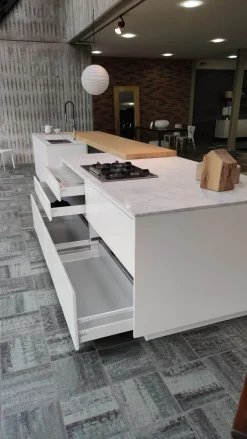 Sconto -55% su Cucina E0 di Effe.ti Cucine! Acquistala ora!