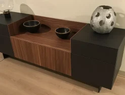 Sconto -30% su Madia Box 18 di Novamobili! Stile design.