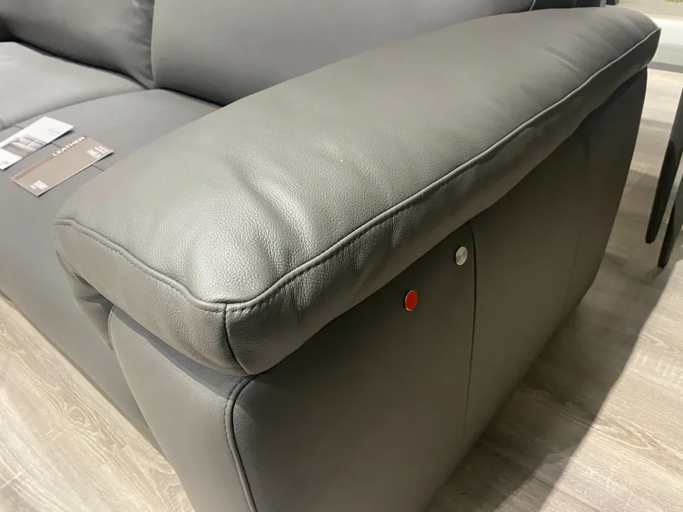 Sconto esclusivo del 55% su Divano Relax William Doimo Salotti! Acquista ora!