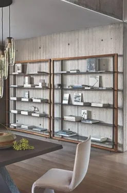 Scopri Alix di Bonaldo: libreria in metallo scontata -30%. Non perdere l'occasione!