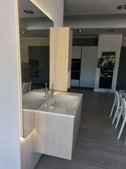 Scopri Arcom Ak: mobile bagno a prezzo Outlet. Design unico e di qualità!