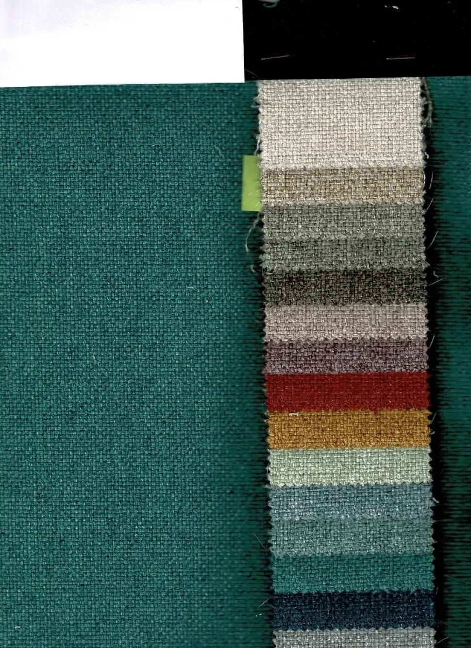 Scopri il Letto Hermes Mottes selection SCONTATO a PREZZI OUTLET!