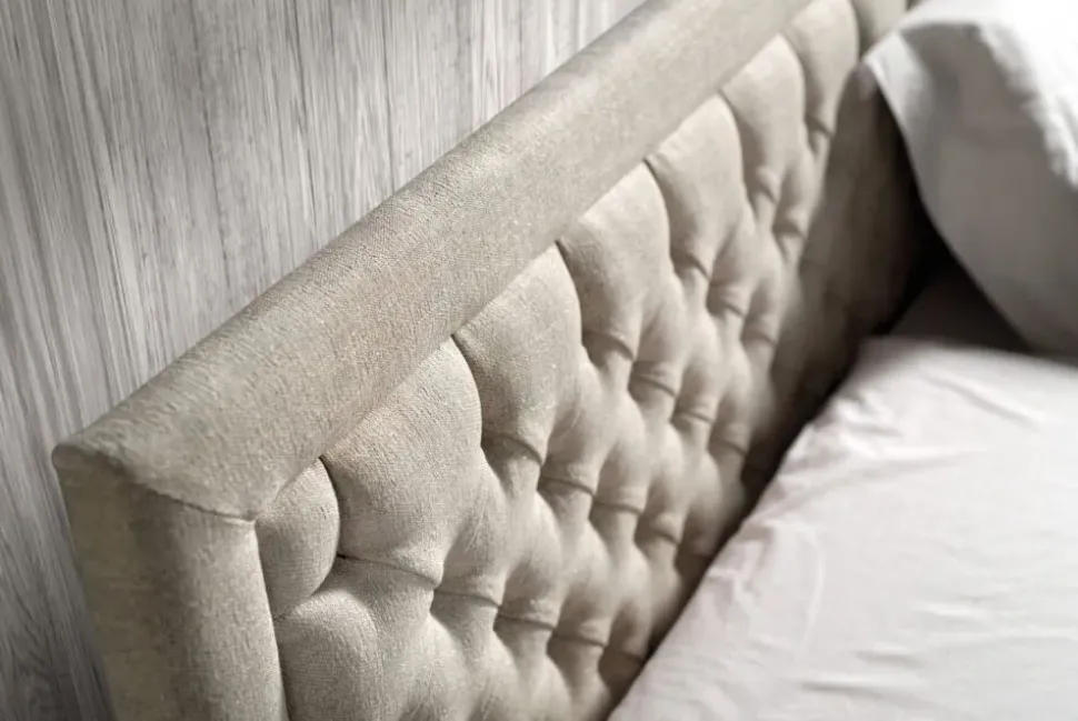 Scopri il Letto Nest imbottito, compatto con contenitore di Samoa. Prezzo scontato 45%!