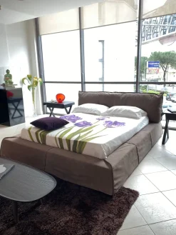 Scopri il Letto Paris di Baxter! Richiedi ora il prezzo e arreda con stile!