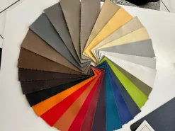 Scopri il prezzo del letto Letto rotondo cristal nella fotografia