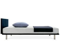 Scopri il prezzo riservato del letto Milano zanotta nella fotografia