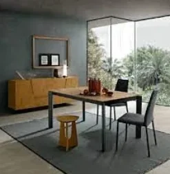 Scopri il Tavolo Sharp Fgf Mobili in OFFERTA OUTLET con -41%! Acquista ora!