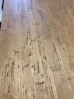 Scopri il Tavolo Sharp Fgf Mobili in OFFERTA OUTLET con -41%! Acquista ora!