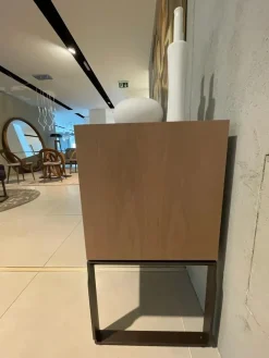 Scopri la cassetiera Giorgetti modello Aei in legno scontata! Acquistala subito!