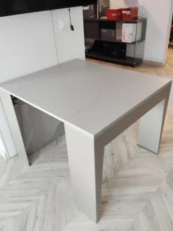 Scopri la consolle Marvel Pezzani a prezzi outlet