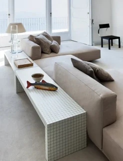 Scopri la consolle Quaderna Zanotta a prezzi convenienti