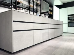 Scopri la cucina Artematica vitrum di Valcucine in OFFERTA OUTLET