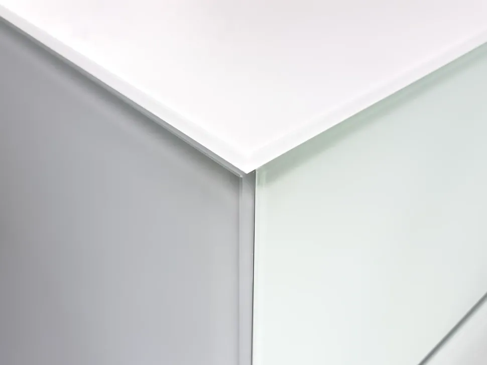 Scopri la cucina Artematica vitrum di Valcucine in OFFERTA OUTLET