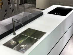 Scopri la cucina Artematica vitrum di Valcucine in OFFERTA OUTLET