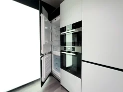 Scopri la cucina Artematica vitrum di Valcucine in OFFERTA OUTLET