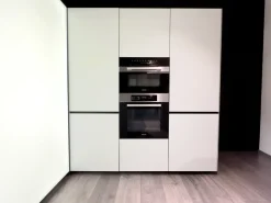 Scopri la cucina Artematica vitrum di Valcucine in OFFERTA OUTLET