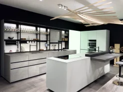 Scopri la cucina Artematica vitrum di Valcucine in OFFERTA OUTLET
