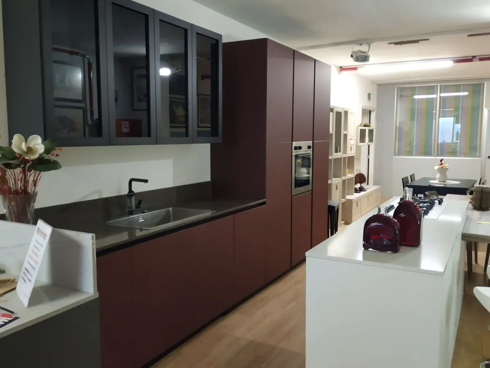 Scopri la cucina Gm ad isola Xl Japure con sconto del 55%! Arreda la tua casa con stile!