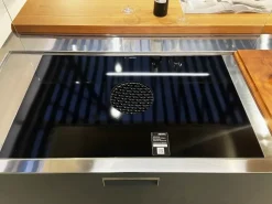 Scopri la cucina Italia/convivium di Arclinea in OFFERTA OUTLET