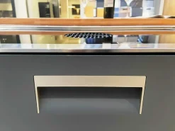 Scopri la cucina Italia/convivium di Arclinea in OFFERTA OUTLET