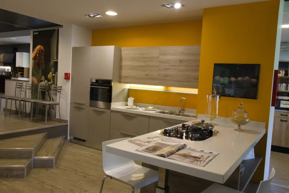 Scopri la cucina Mood Scavolini con sconto del 54%! Un'ottima scelta per l'architetto.