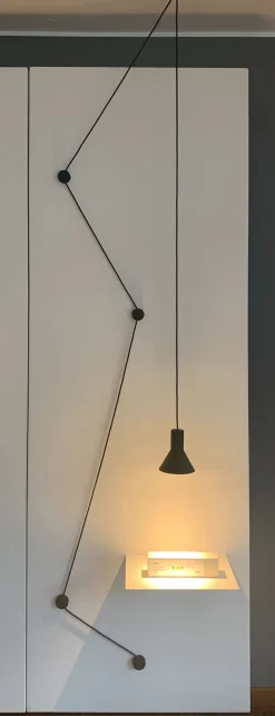 Scopri la lampada a sospensione Neuro di Davide Groppi con uno sconto esclusivo!