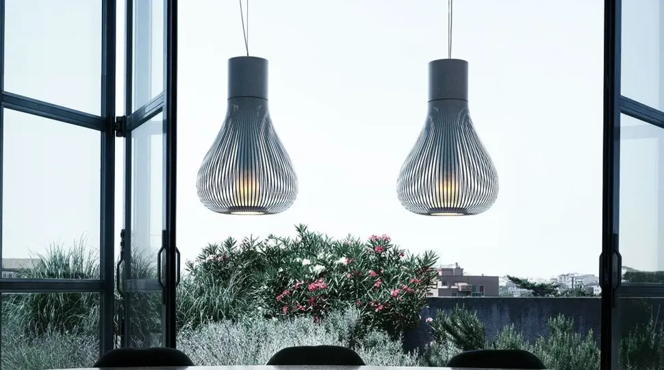 Scopri la Lampada a Sospensione Chasen di Flos a prezzo scontato. Non perdere l'occasione!