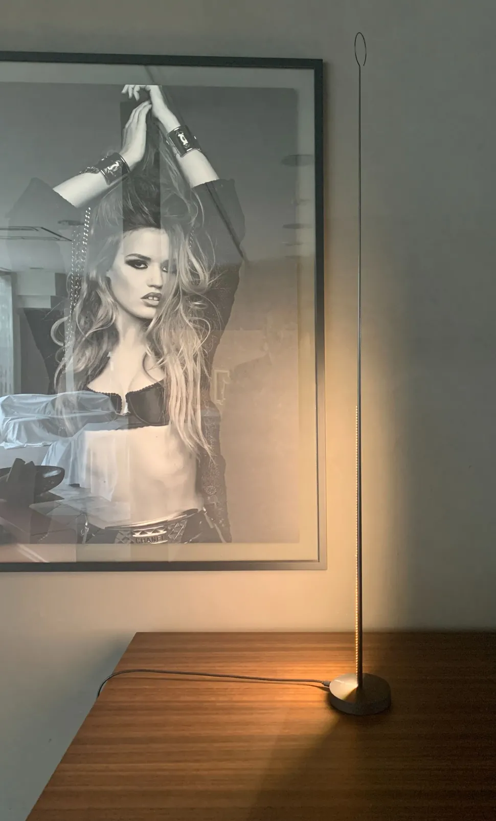 Scopri la Lampada da Tavolo Anima di Davide Groppi! Design unico con forte sconto. Non perdere l'occasione!