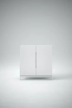 Scopri la Madia Float Novamobili a prezzo scontato sull'e-commerce!