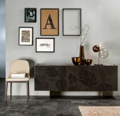 Scopri la Madia Kong di Tonin Casa: stile moderno a prezzo Outlet!