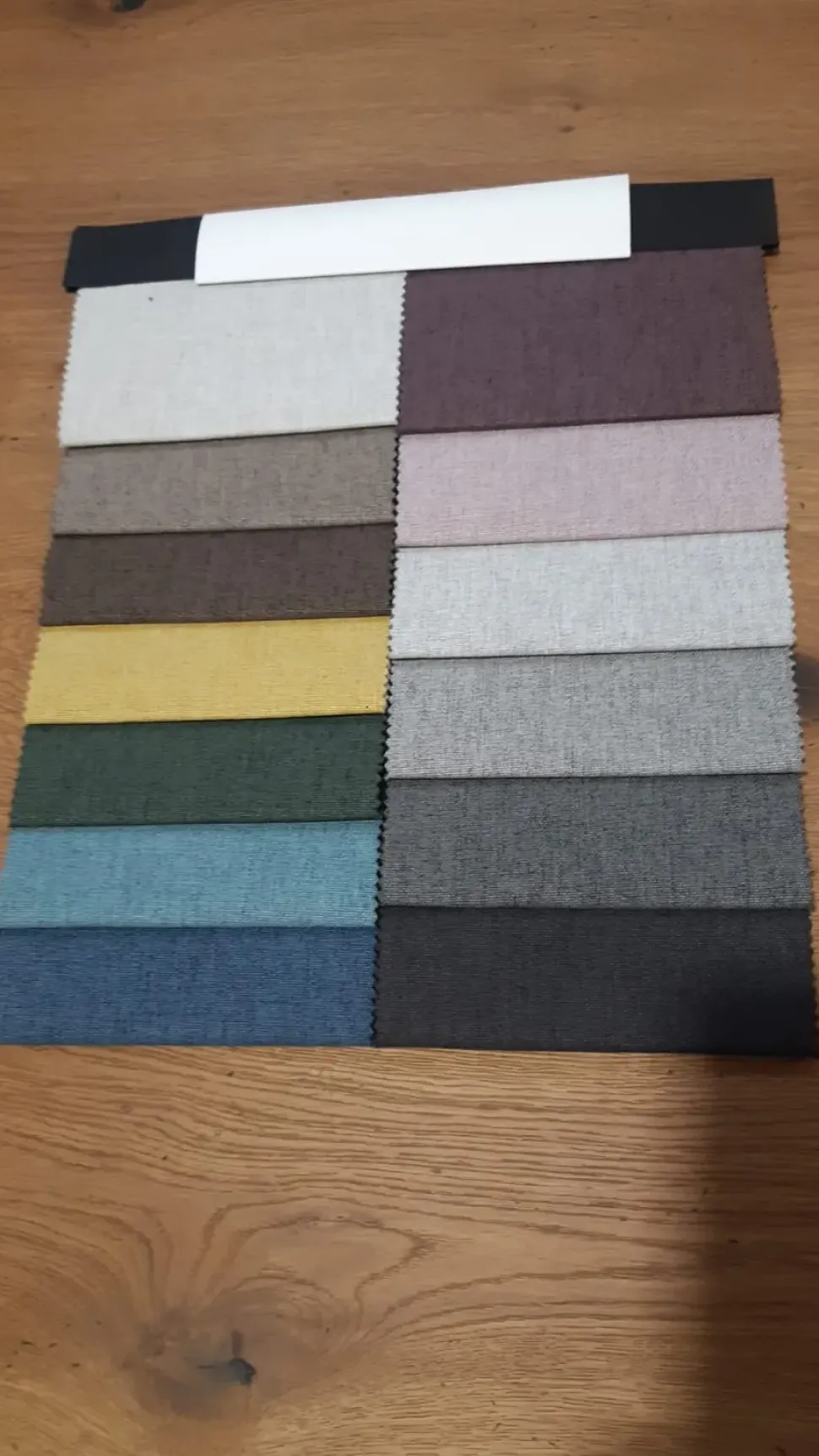 Scopri la Poltroncina Kubik Mottes Selection, ora scontata! Un design moderno ed elegante, per completare il tuo arredamento.