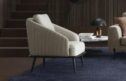 Scopri la Poltroncina Lala Mottes Selection in Tessuto a prezzo scontato!