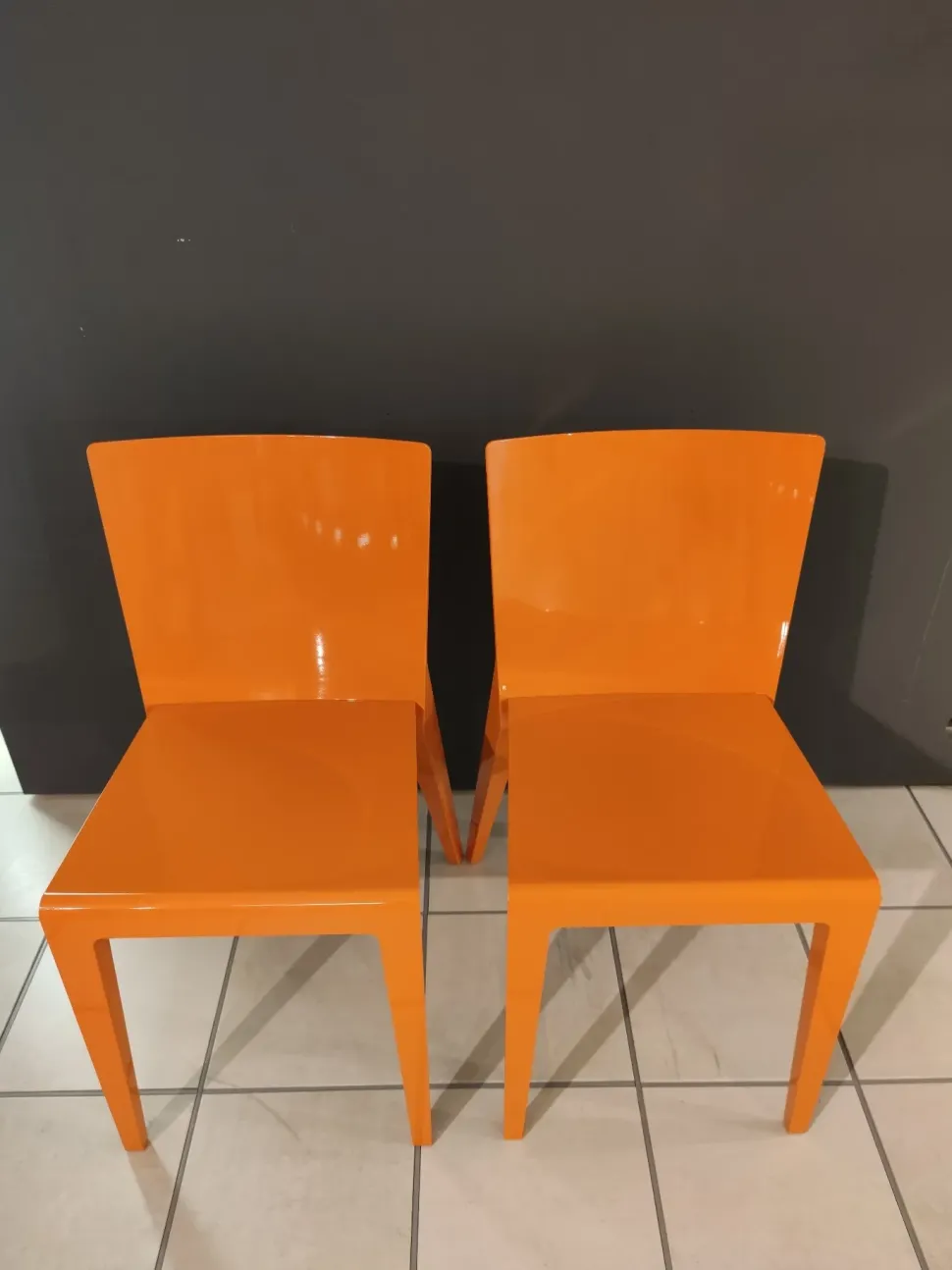 Scopri la sedia Alfa Molteni & C con un vantaggioso ribasso!