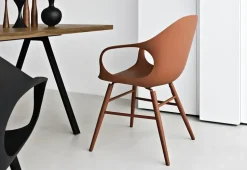 Scopri la sedia Elephant di Kristalia, ora con uno sconto del 30%.