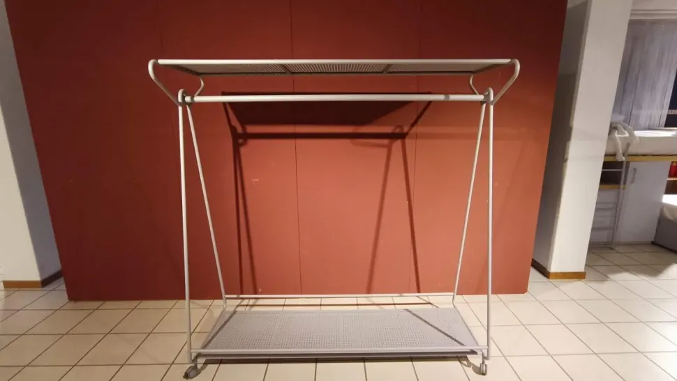 Scopri l'Appendiabiti Artigianale al prezzo scontato! Un design unico per arredare la tua casa.