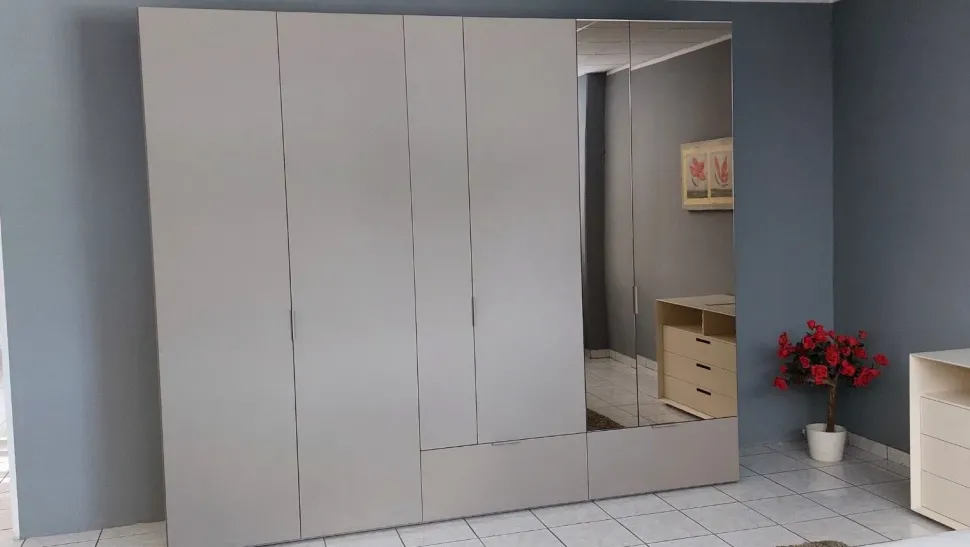 Scopri l'Armadio Marka Easy con uno sconto del 30%! Acquista ora!