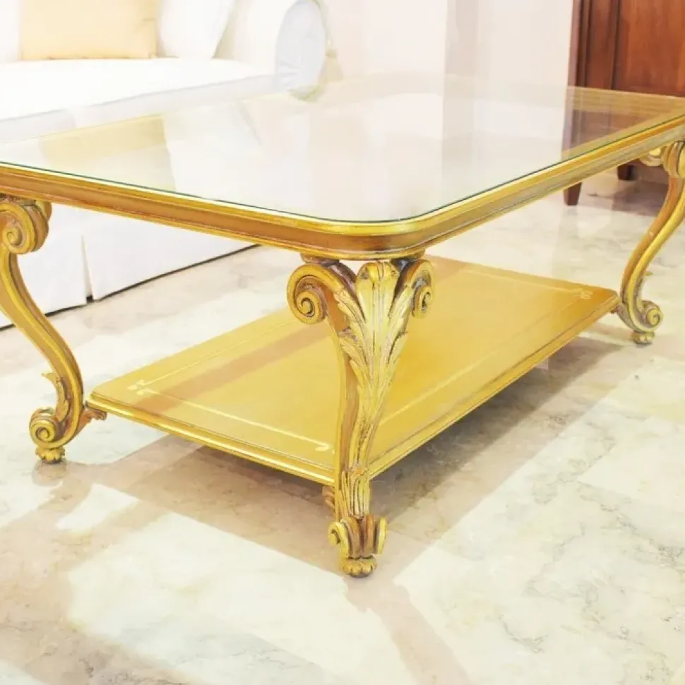 Scopri le nostre offerte su Art. 1138 di Artigianale. Prezzi imbattibili per il tavolino classico!