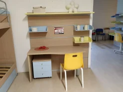 Scrittoio Zg Mobili con boiserie per arredare la tua cameretta a prezzi outlet.