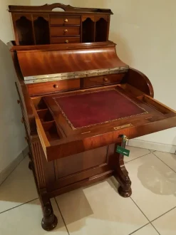 Scrivania d'antiquariato in stile neoclassico a prezzo Outlet