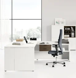 Scrivania direzionale Direzionale delta e poltrona in legno Las mobili in Offerta Outlet