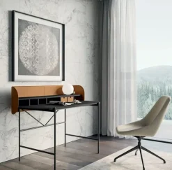 Scrivania direzionale in pelle Supernova * a marchio Dall'agnese con forte sconto